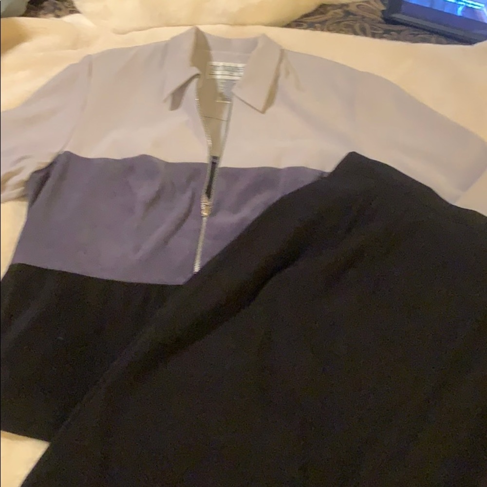 Jessica Howard suit